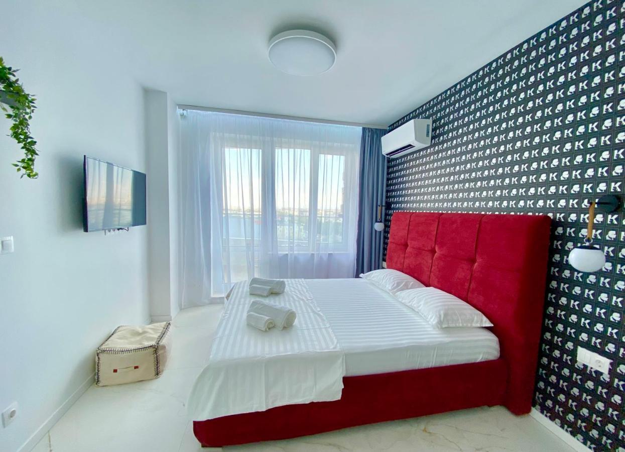 Arena Mall Galleria View And Securities Parking1 * Burgas